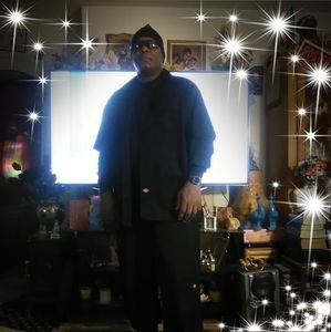 Meet your Posher, Lorenzo